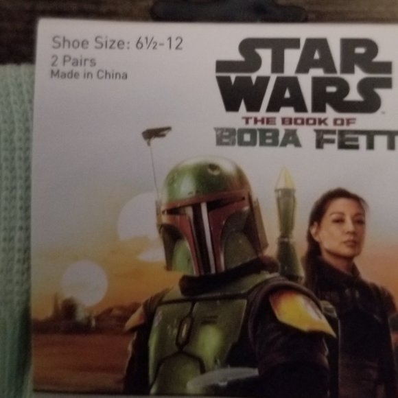 ($15 in Bundle) 2 pack - Disney Star Wars Boba Fett Socks - Picture 3 of 4